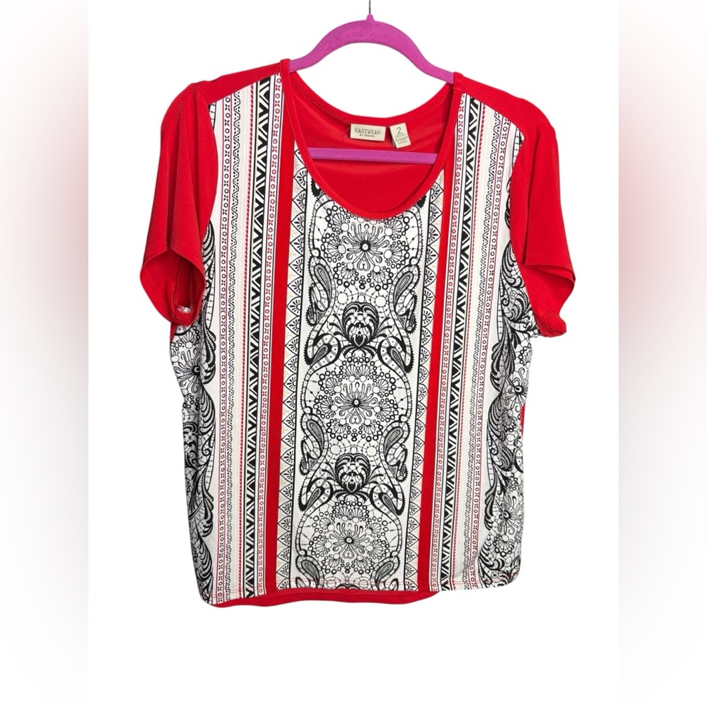 Chico's Red and Black Patterned Short Sleeve Tee